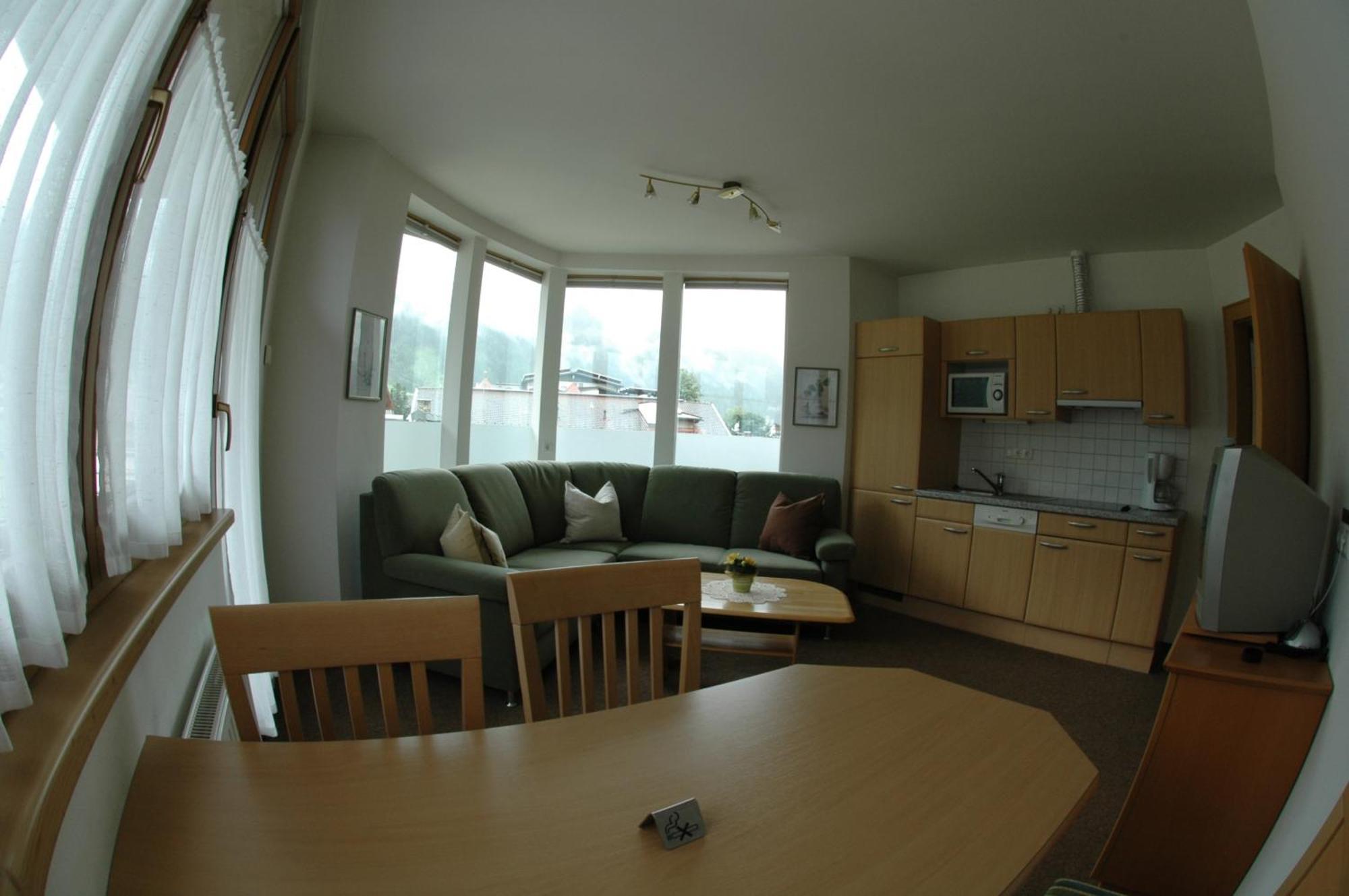Hotel Garni Jennewein Mayrhofen Quarto foto